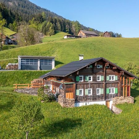 Haus Holzwurm Apartamento Raggal Exterior foto